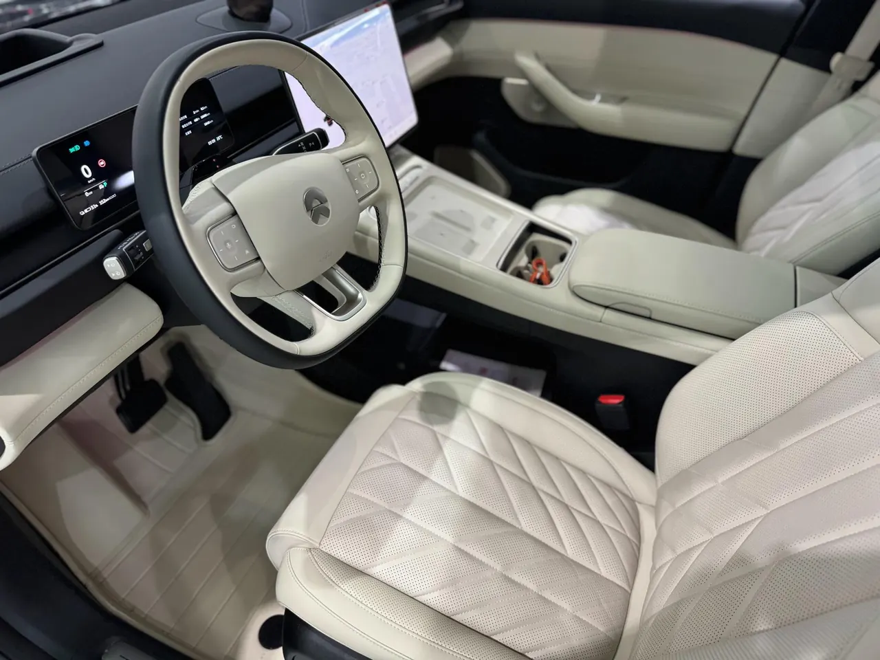 NIO 2025 ES6 75kWh automatic gear 2