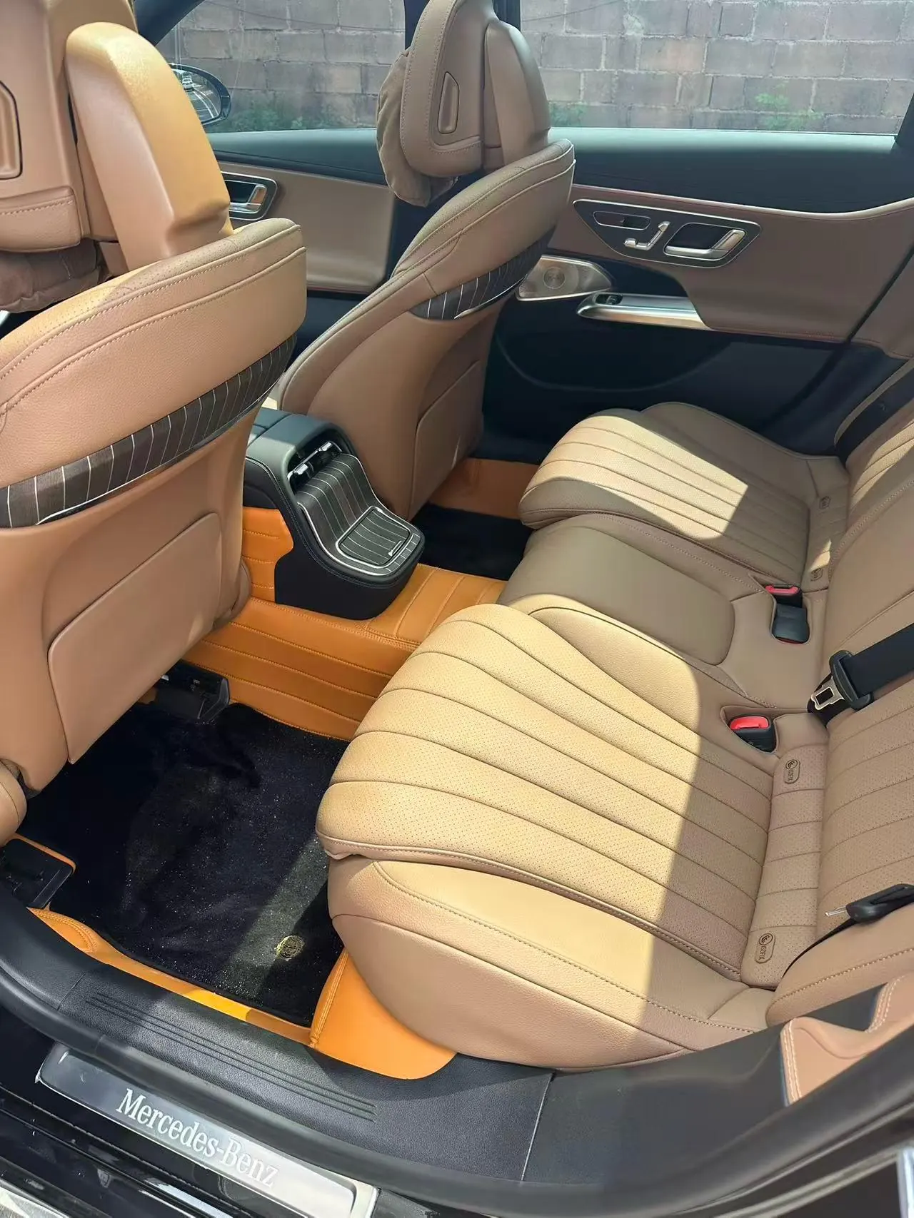 Mercedes Benz E Class 2024 E 300 L 48V 2.0T Luxury Automatic Gear 8