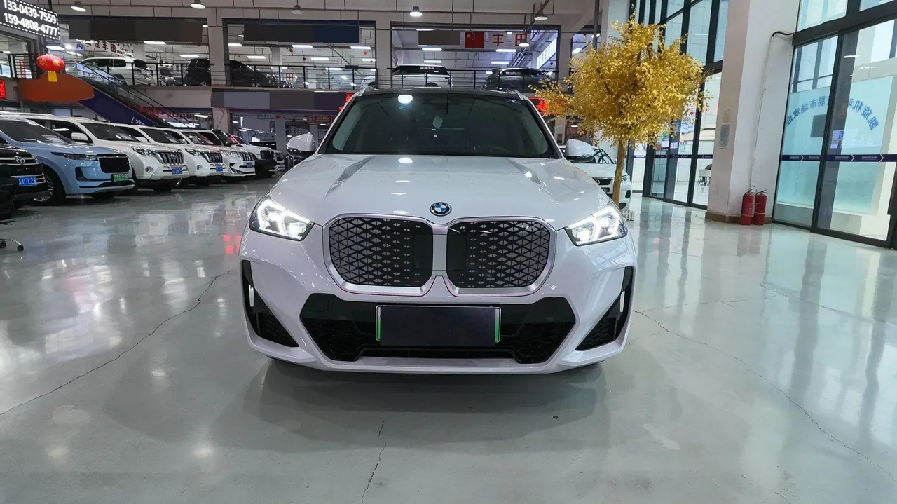 BMW 2026 iX1 eDrive25L eDrive25L m sports suit automatic gear 2