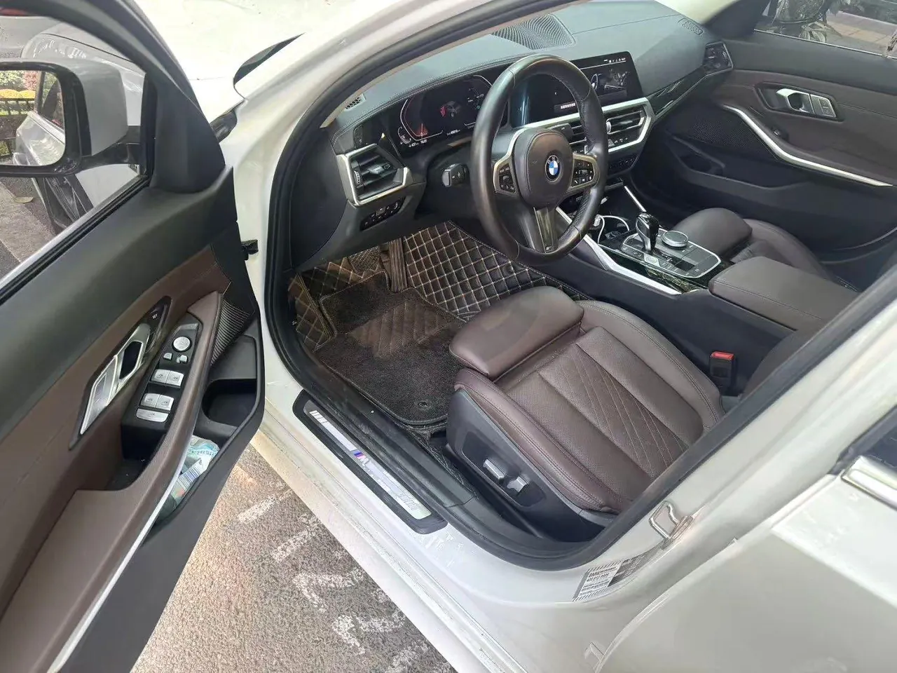 BMW 3 Series 2022 320Li 2.0T M Sports Suit (Modified) Automatic Gear 2