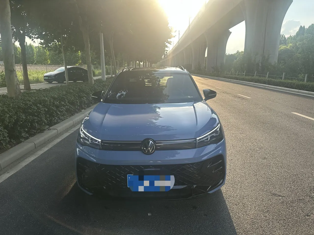 Volkswagen 2026 Tiguan L PRO 2.0TSI 380TSI Four-wheel Drive R-Line Smart Edition Automatic Gear 2