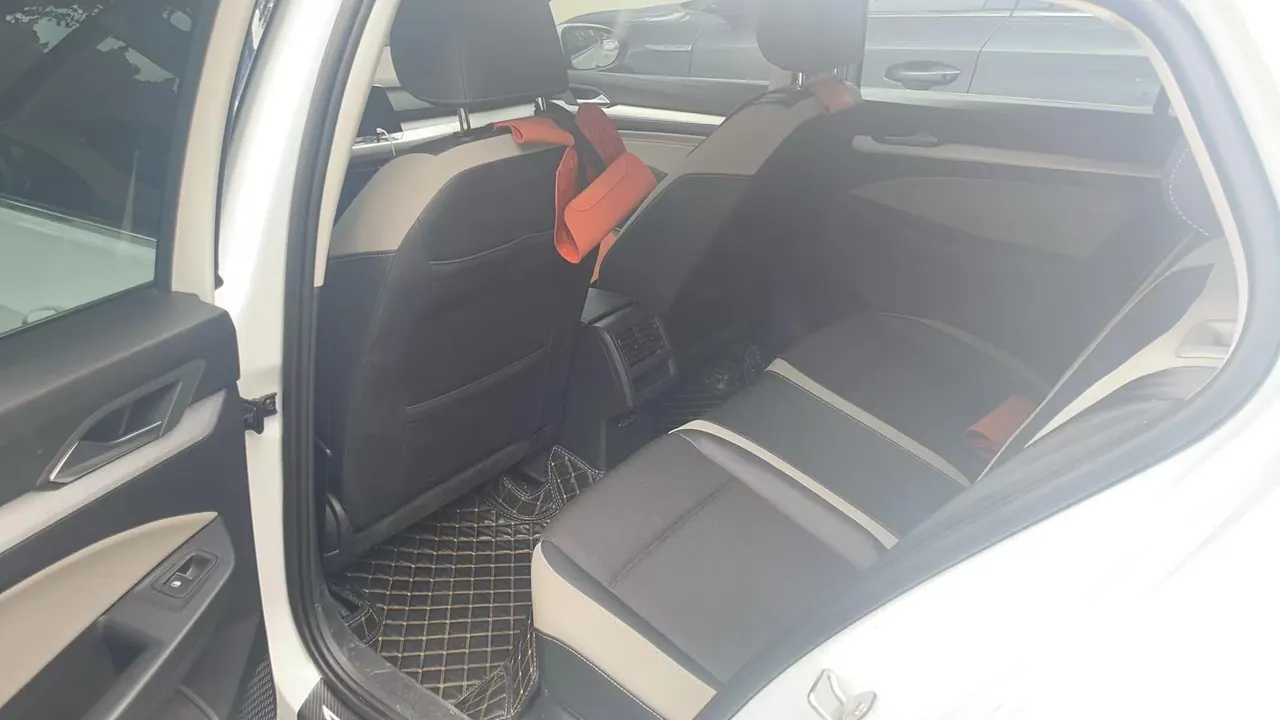 Volkswagen 2023 Golf 8 PRO 1.4TSI 280TSI (facelift) automatic transmission 3