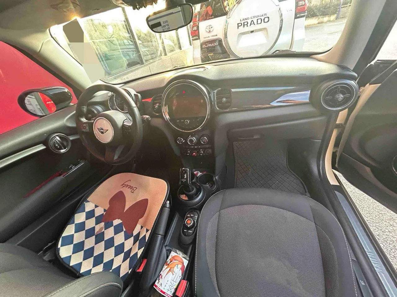 MINI Mini (imported) 2023 Mini One 1.5T automatic gear 4
