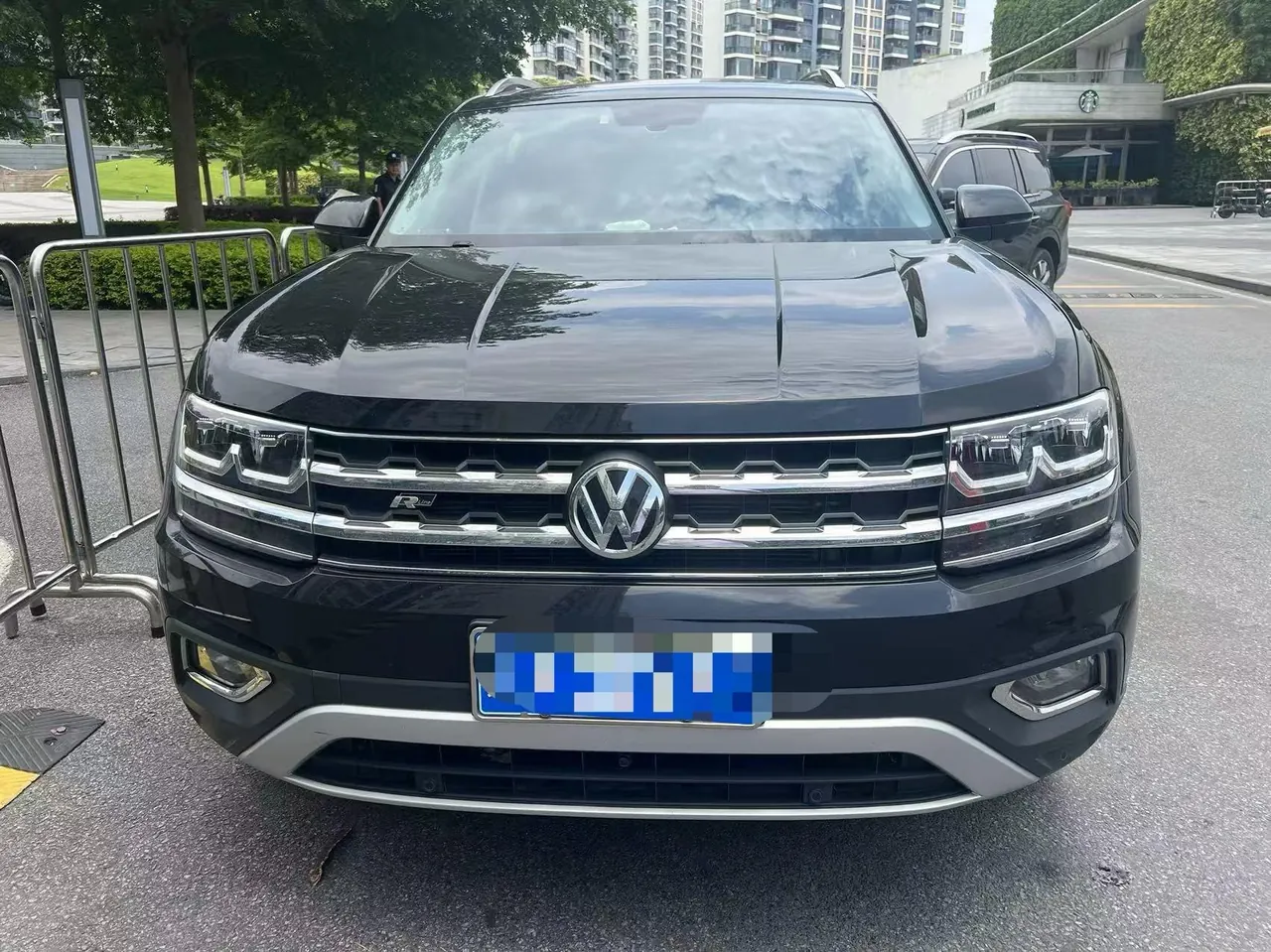 Volkswagen 2022 Tuang 2.0TSI 380TSI 4WD Respect Deluxe Automatic Transmission 2