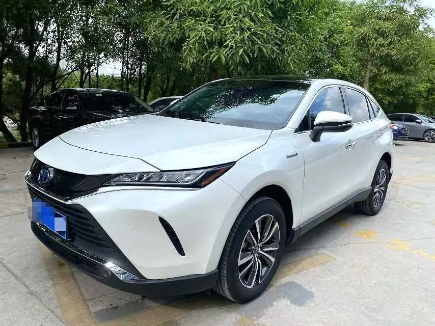 Open image lightbox: Toyota 2023 LingFang Dual Engine 2.5 Stepless Four-wheel Drive Deluxe Edition Automatic Gear