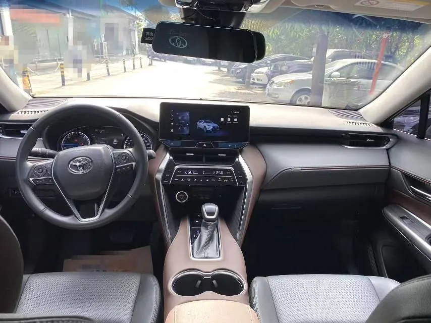 Toyota 2023 LingFang Dual Engine 2.5 Stepless Four-wheel Drive Deluxe Edition Automatic Gear 8