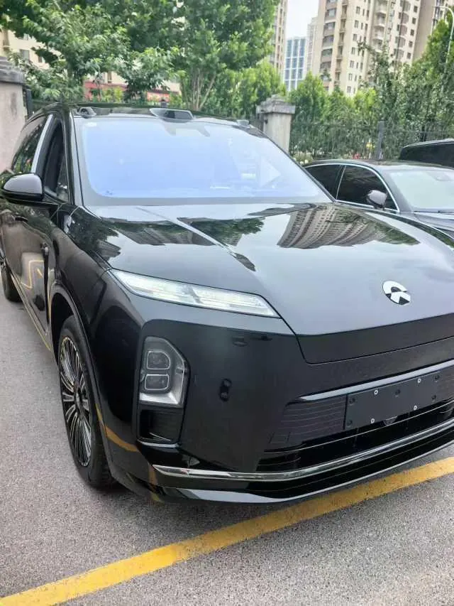 NIO 2026 ES8 6-seat executive deluxe automatic gear 2