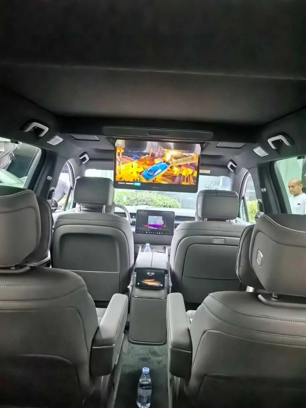 NIO 2026 ES8 6-seat executive deluxe automatic gear 5