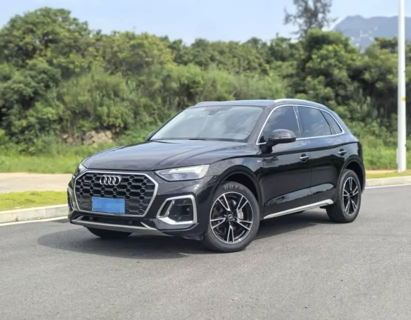 Audi 2023 Q5L 2.0TFSI 40TFSI Fashion Dynamic Automatic - View 1