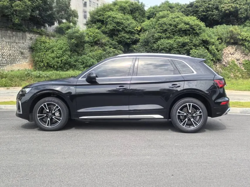 Audi 2023 Q5L 2.0TFSI 40TFSI Fashion Dynamic Automatic 5