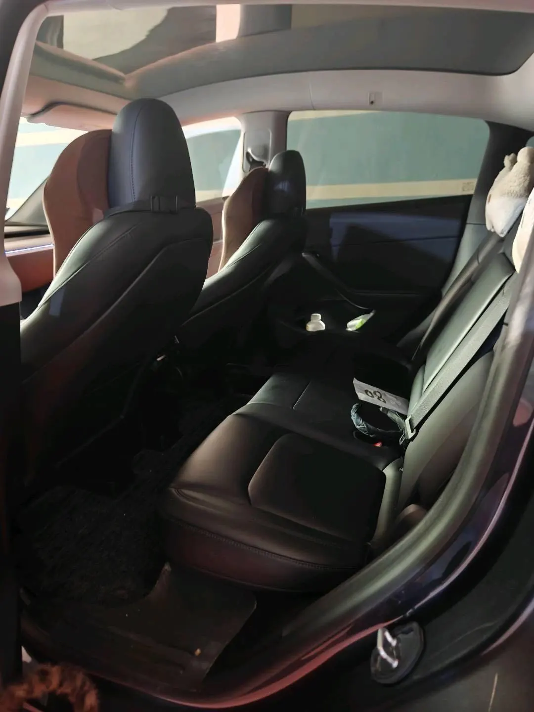 Tesla 2024 Model Y rear-wheel drive version automatic transmission 2