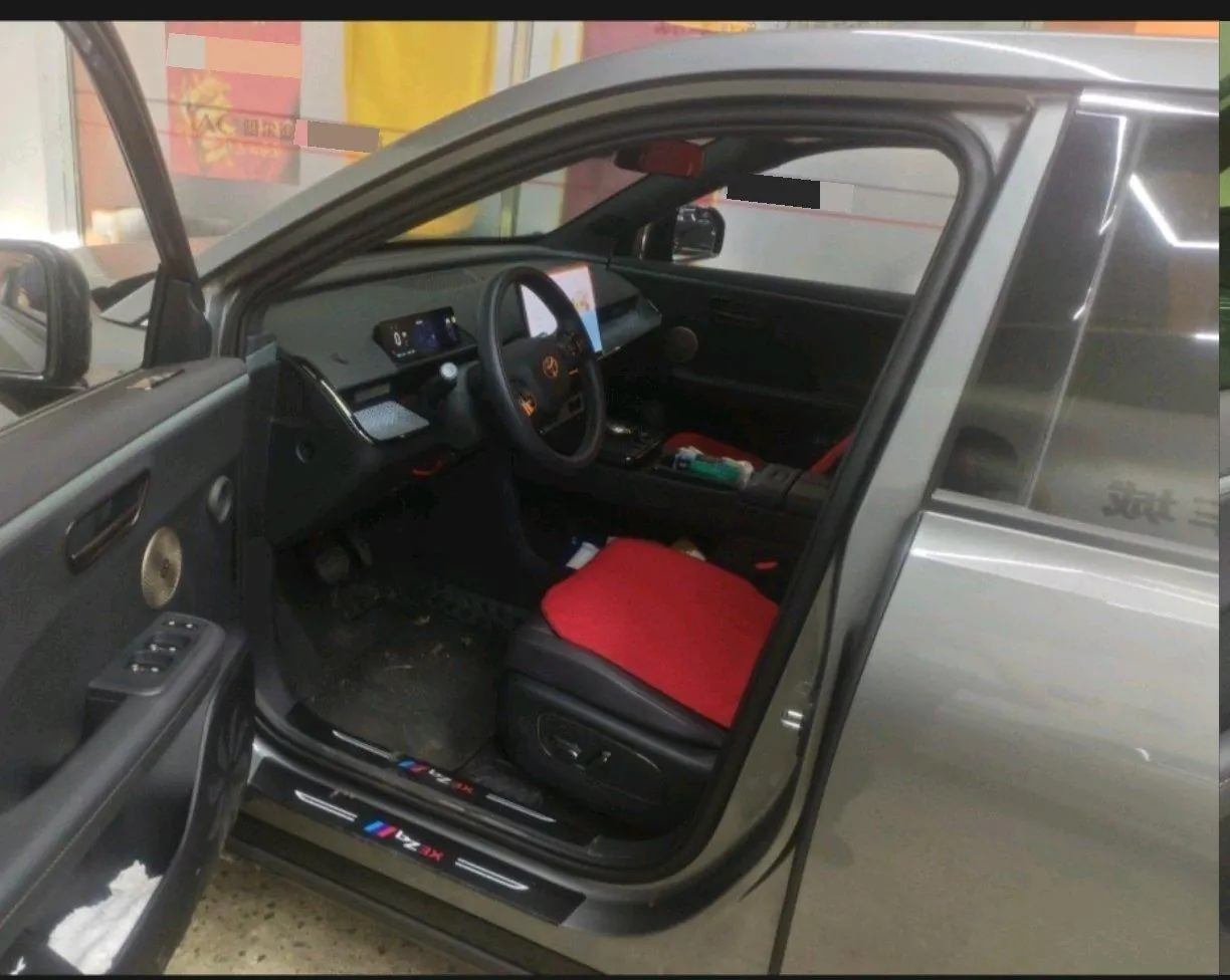 Toyota 2025 Platinum Intelligence 3X 520 Pro Automatic Gear 5