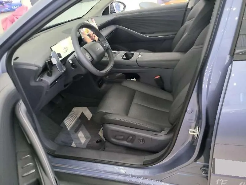 Nissan 2026 N6 1.5 180 Max Automatic 4
