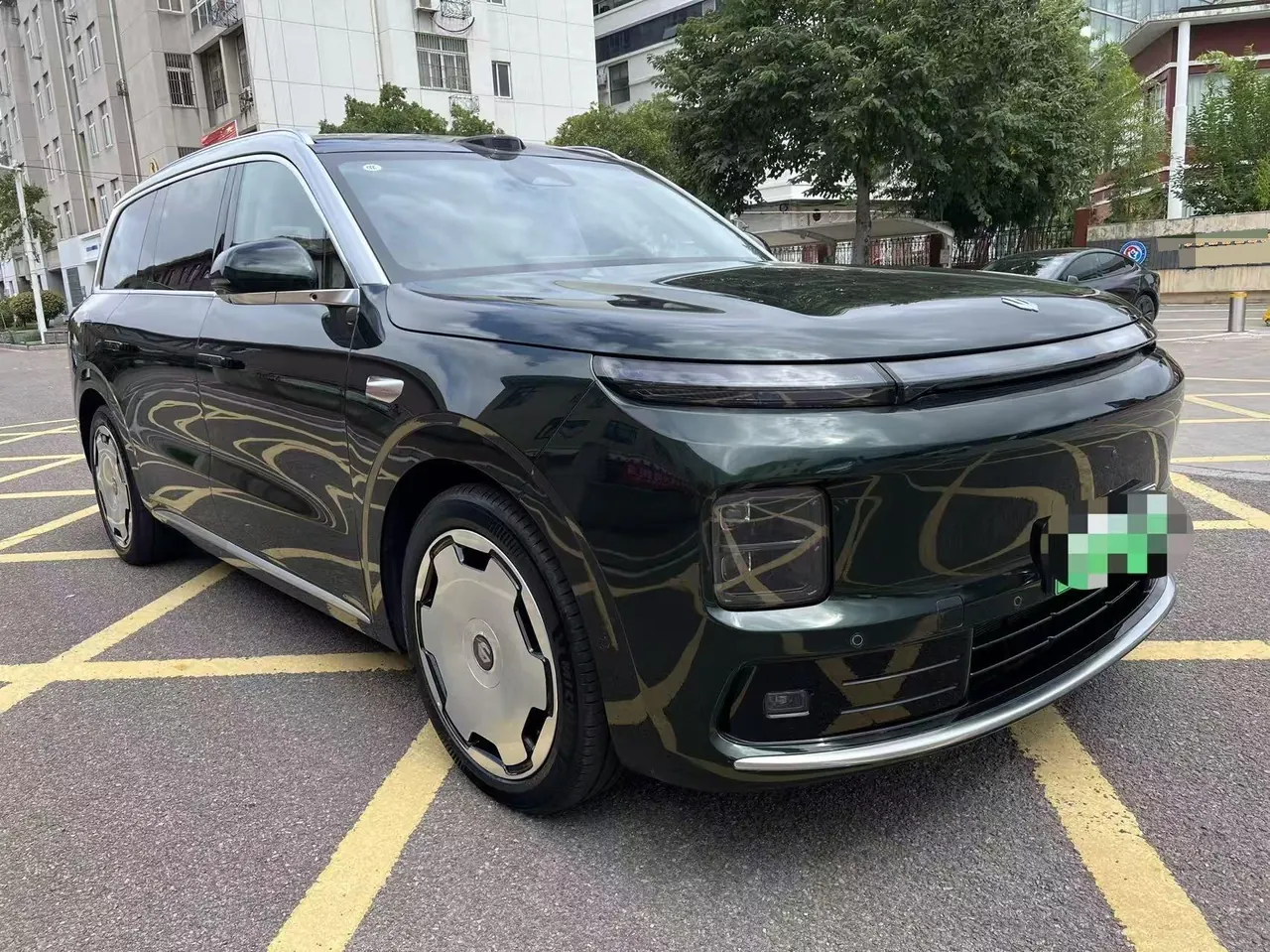 Leapmotor 2026 D 19 500 Zhizun Edition 6-seat Automatic Gear 3