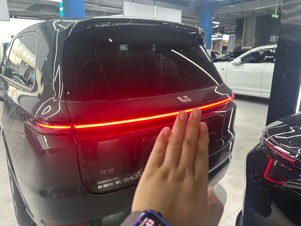 Li 2025 L9 Ultra Smart Refresh Edition Automatic Transmission 5