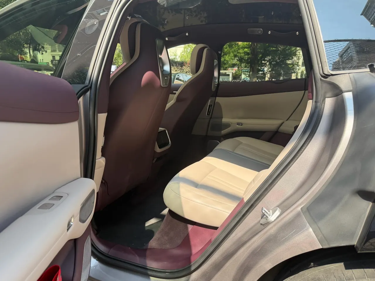 MI 2025 YU7 Long Endurance Rear Drive Automatic Gear 4