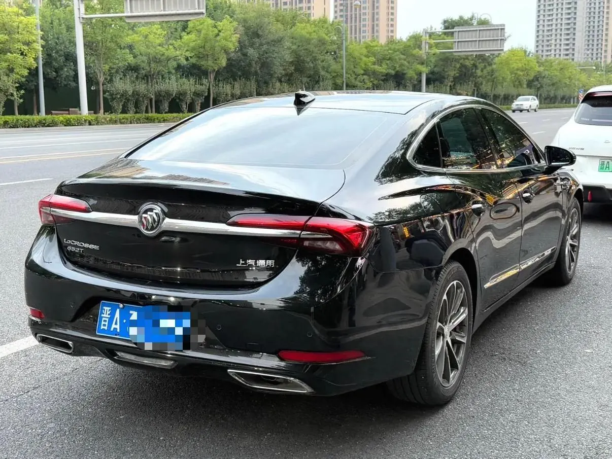 Buick 2021 LaCrosse 2.0T 652T Luxury Automatic 3