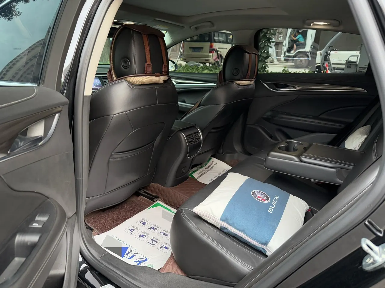 Buick 2021 LaCrosse 2.0T 652T Luxury Automatic 5
