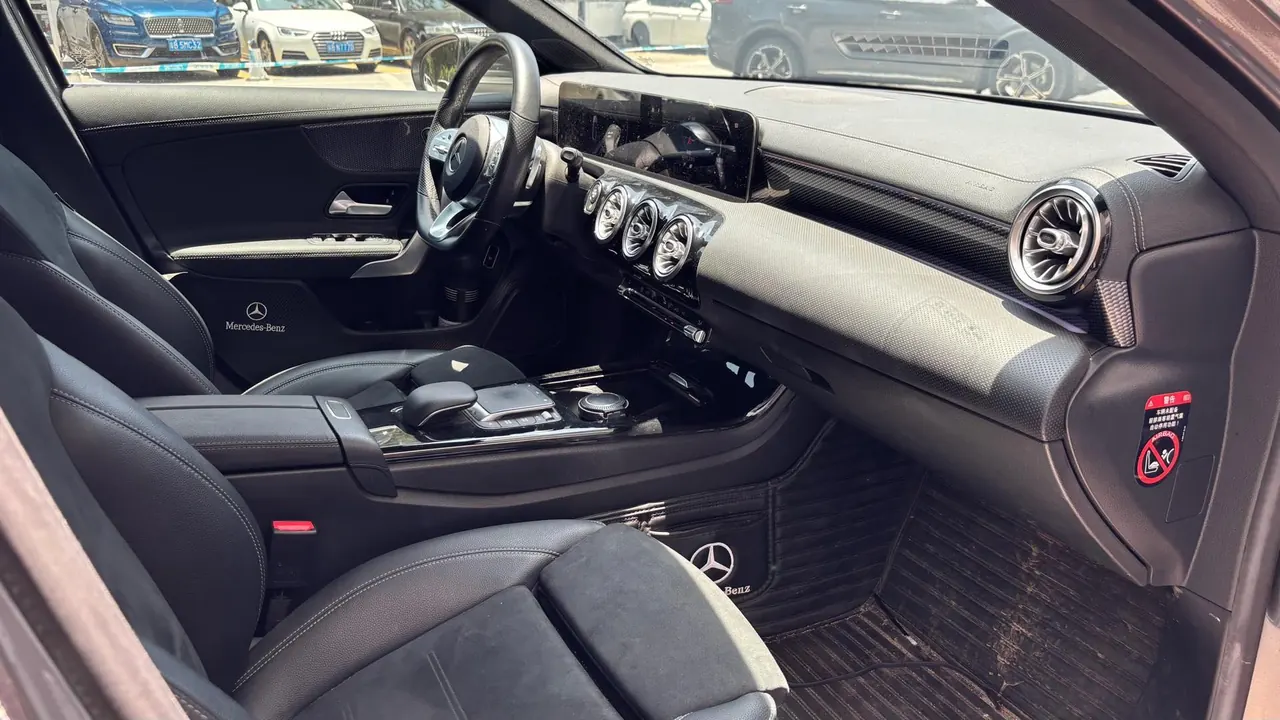Mercedes Benz Class A 2020 A 200 L 1.3T Fashion (Modified) Automatic Gear 12