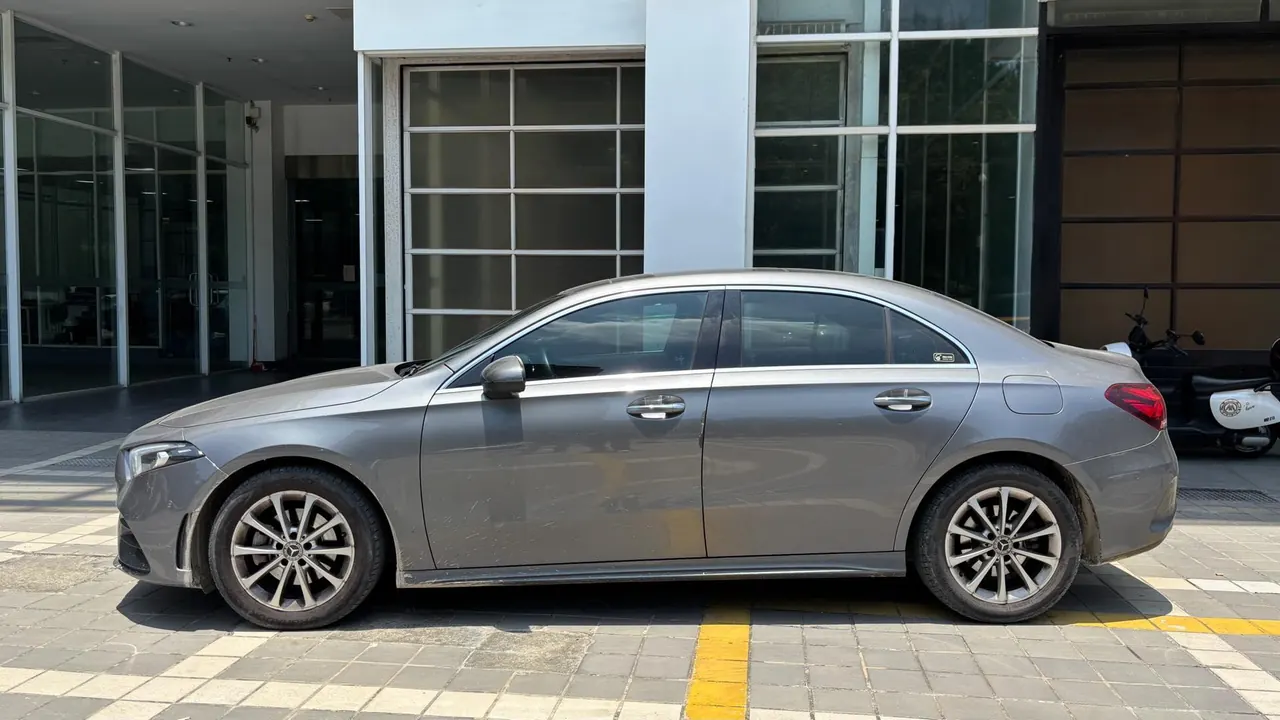 Mercedes Benz Class A 2020 A 200 L 1.3T Fashion (Modified) Automatic Gear 6