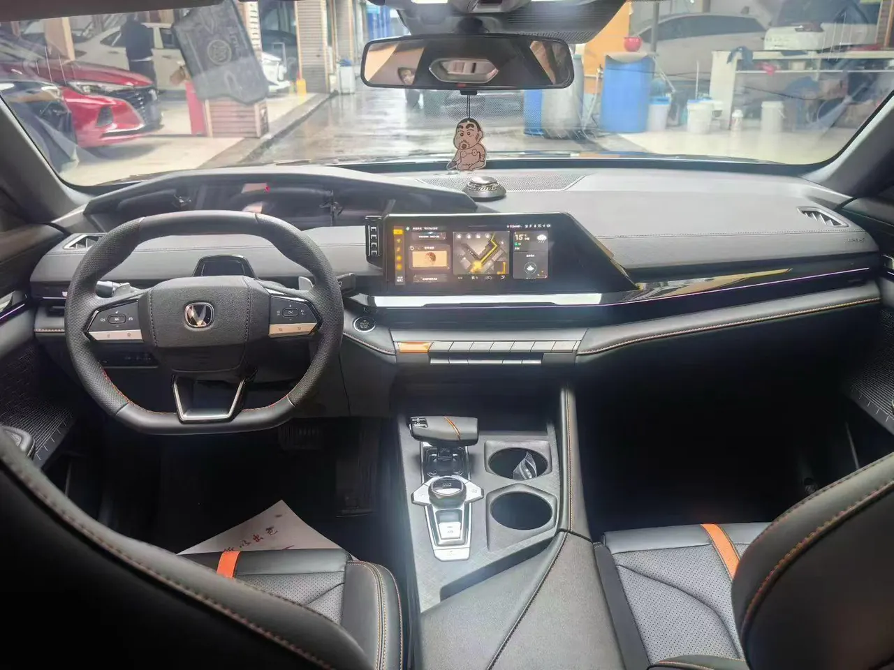 ChangAn 2024 UNI-V 1.5T Prestige Automatic 6