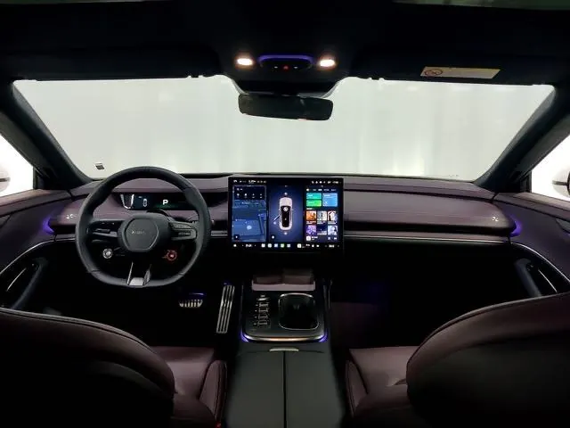 MI 2024 SU 7 800km 4-wheel drive ultra-long endurance high-end smart driving Max version automatic gear 5