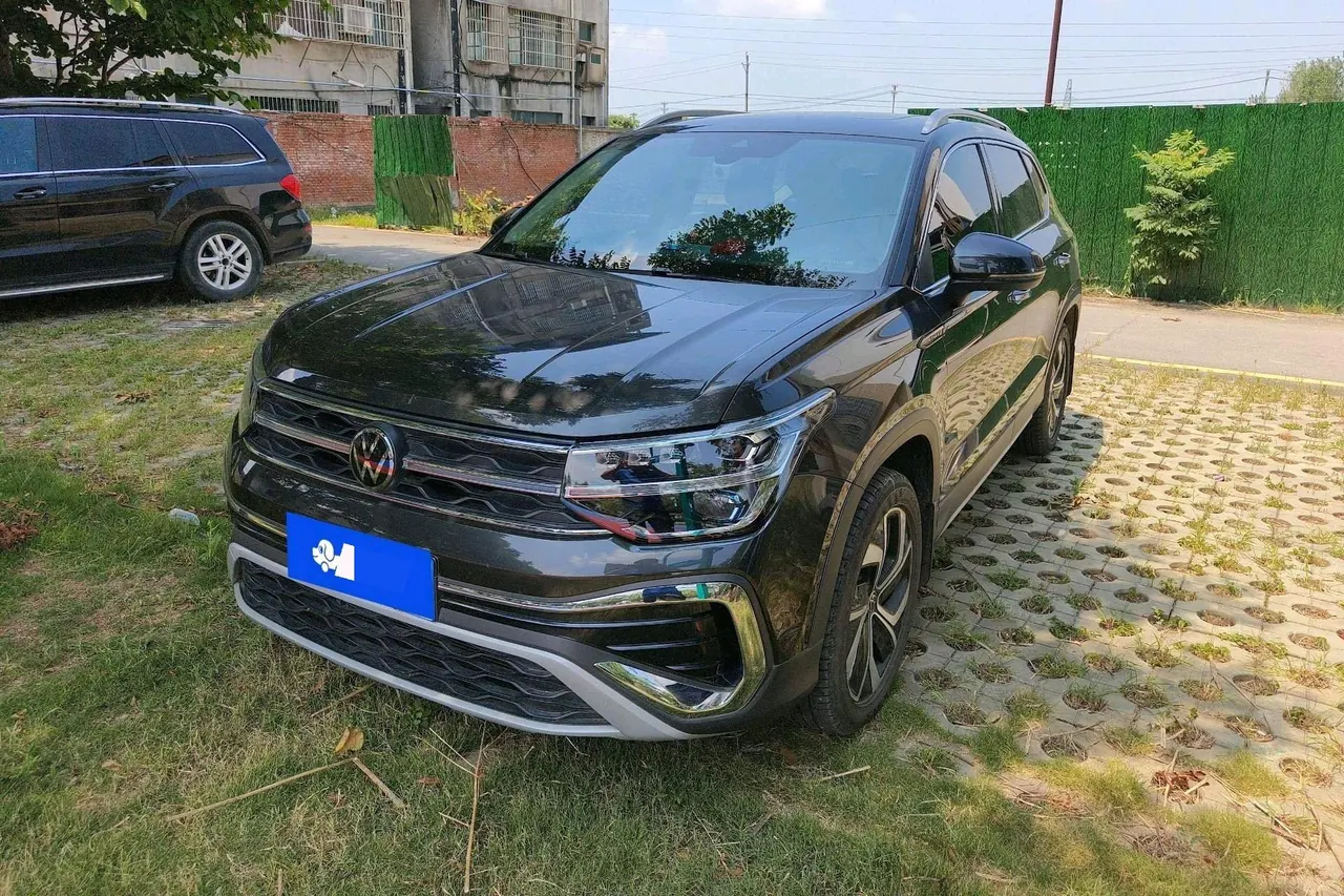 Volkswagen 2024 Tuyue 1.5TSI 300TSI Two-Drive Full Moon Edition Automatic Gear - View 1