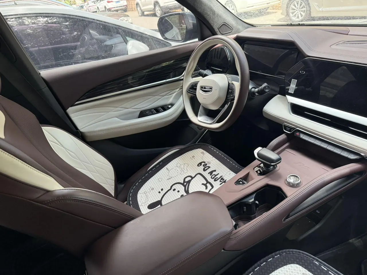 Geely 2024 XingyueL (Monjaro) 2.0TD high-power two-wheel drive cloud version automatic gear 5