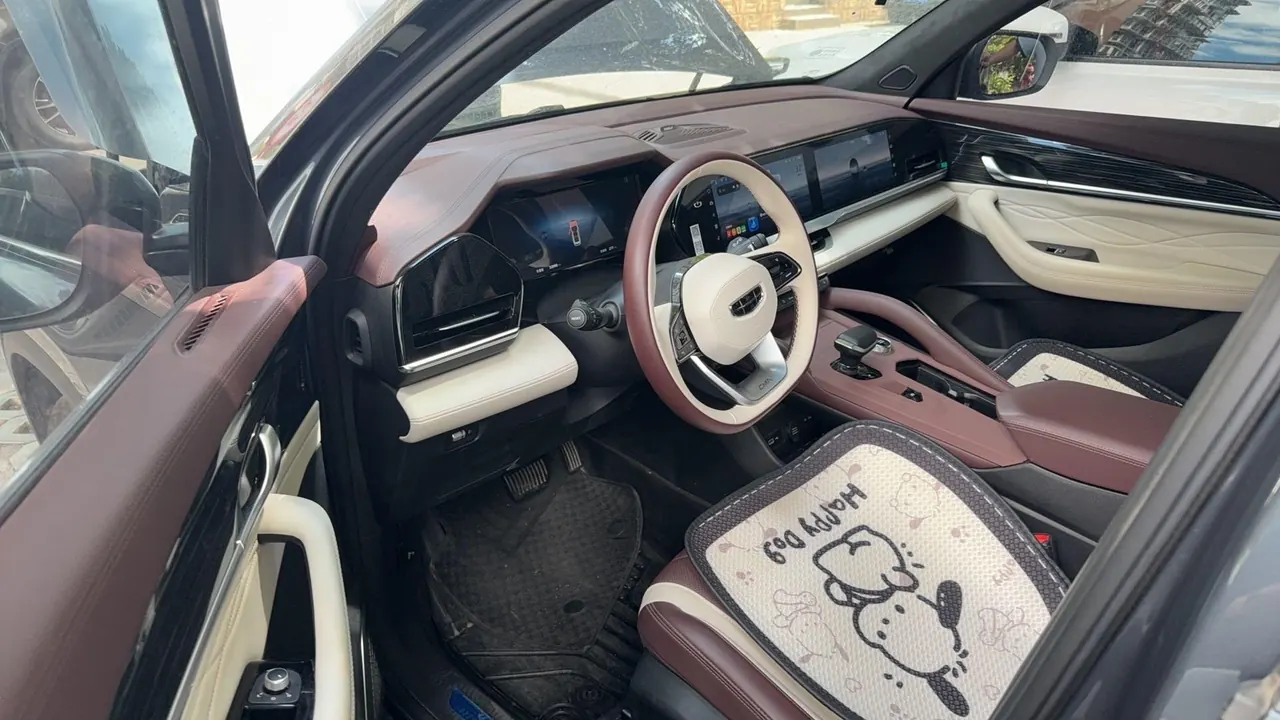 Geely 2024 XingyueL (Monjaro) 2.0TD high-power two-wheel drive cloud version automatic gear 8