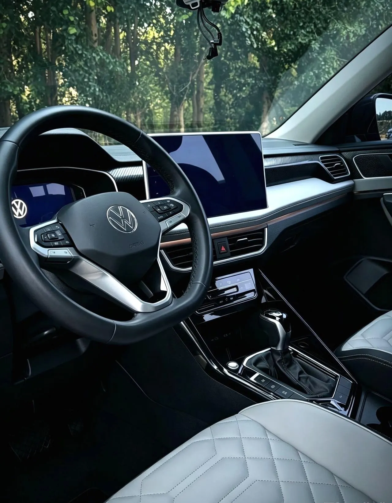 Volkswagen 2023 Tanyue 1.4TSI 280TSI Two-Drive Luxury Plus Advanced Edition Automatic Gear 3