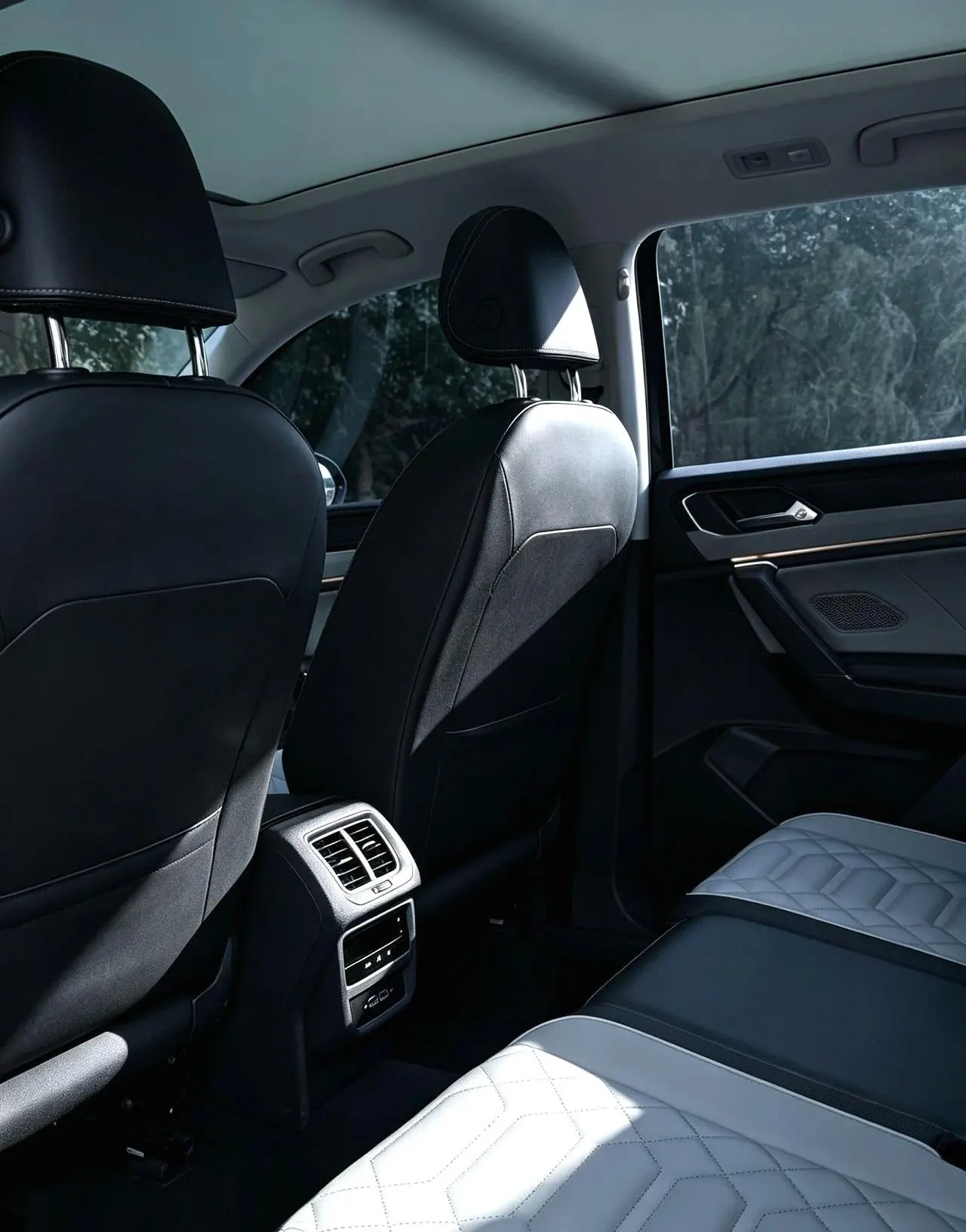 Volkswagen 2023 Tanyue 1.4TSI 280TSI Two-Drive Luxury Plus Advanced Edition Automatic Gear 4