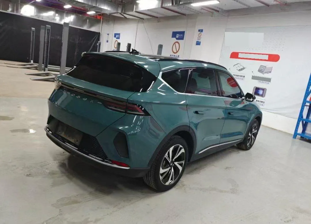 ARCFOX 2023 α T 480E Forest Edition 160kW Automatic Gear 2