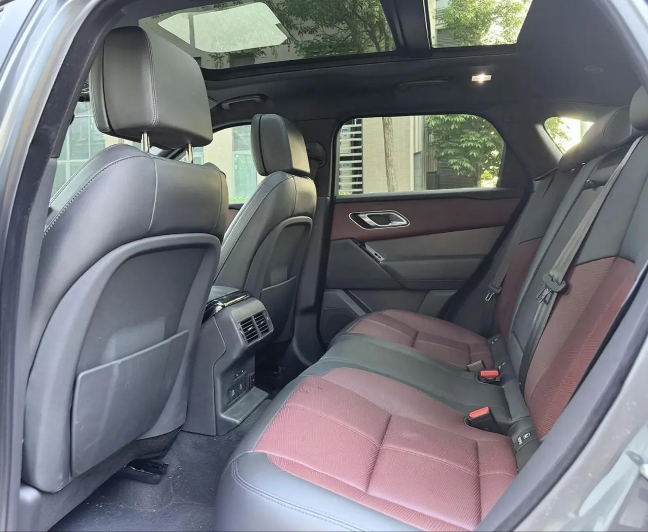 Land Rover Range Rover Star Pulse (Imported) 2025 Range Rover Star Pulse 2.0T Dynamic HSE Automatic Gear 5