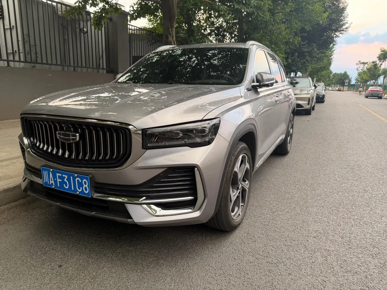 Open image lightbox: Geely 2021 XingyueL (Monjaro) 2.0TD EVO two-wheel drive distinguished automatic transmission