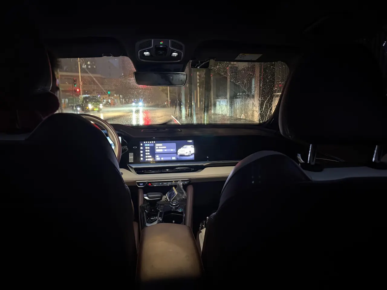 Geely 2021 XingyueL (Monjaro) 2.0TD EVO two-wheel drive distinguished automatic transmission 8