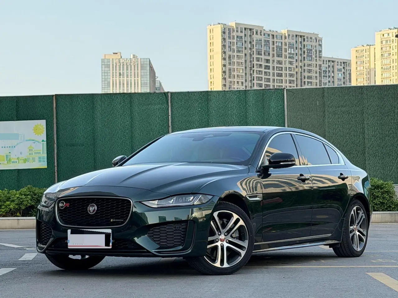 Open image lightbox: Jaguar 2021 XEL 2.0T 250PS R-DYNAMIC SE Technology Sports Edition Automatic Gear