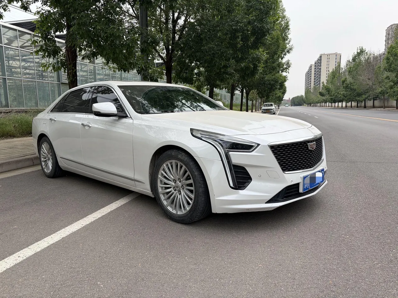 Cadillac 2022 CT6 2.0T 28T luxury automatic gear 3