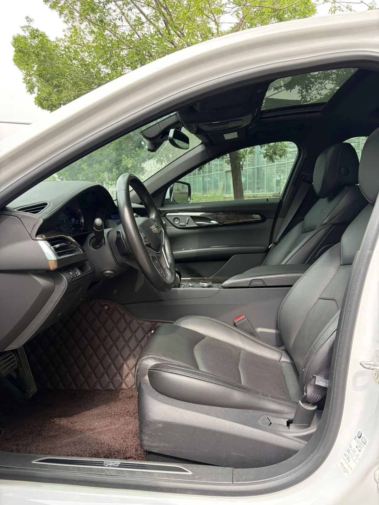 Cadillac 2022 CT6 2.0T 28T luxury automatic gear 5