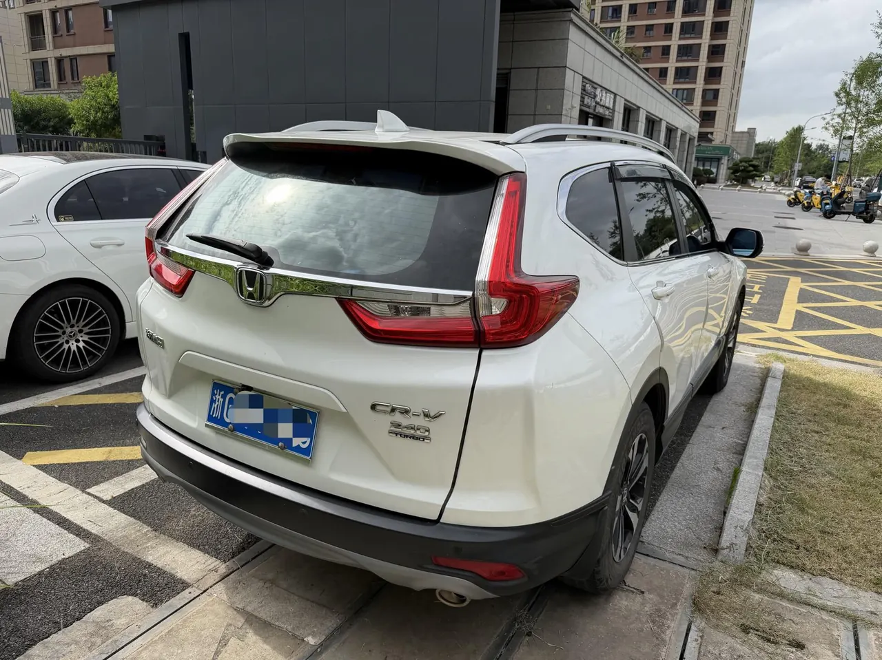 Honda 2020 CR-V 1.5T Stepless 240TURBO Shining Edition Two-Drive Comfort Edition Automatic Gear 3