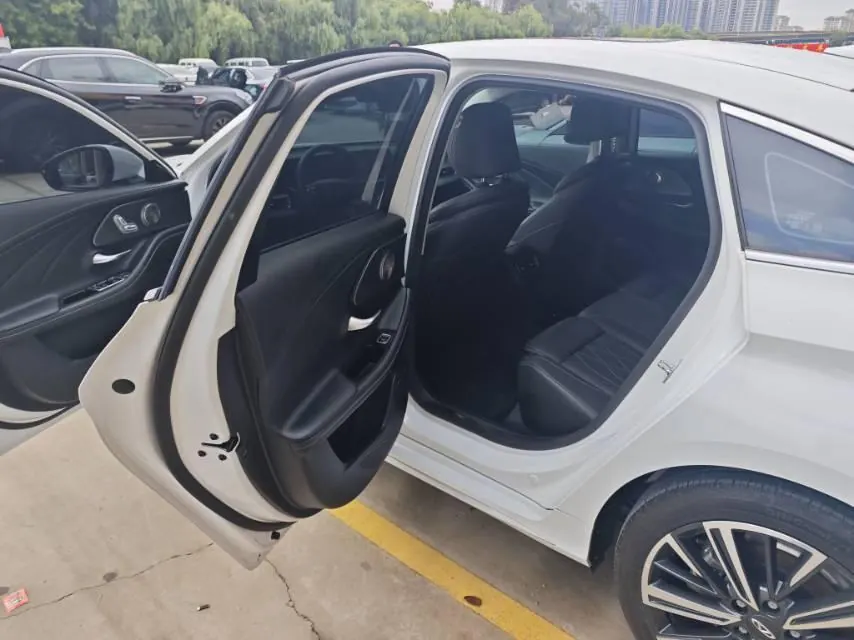 Chery 2022 Erez 8 1.6T Ease Automatic Gear 3