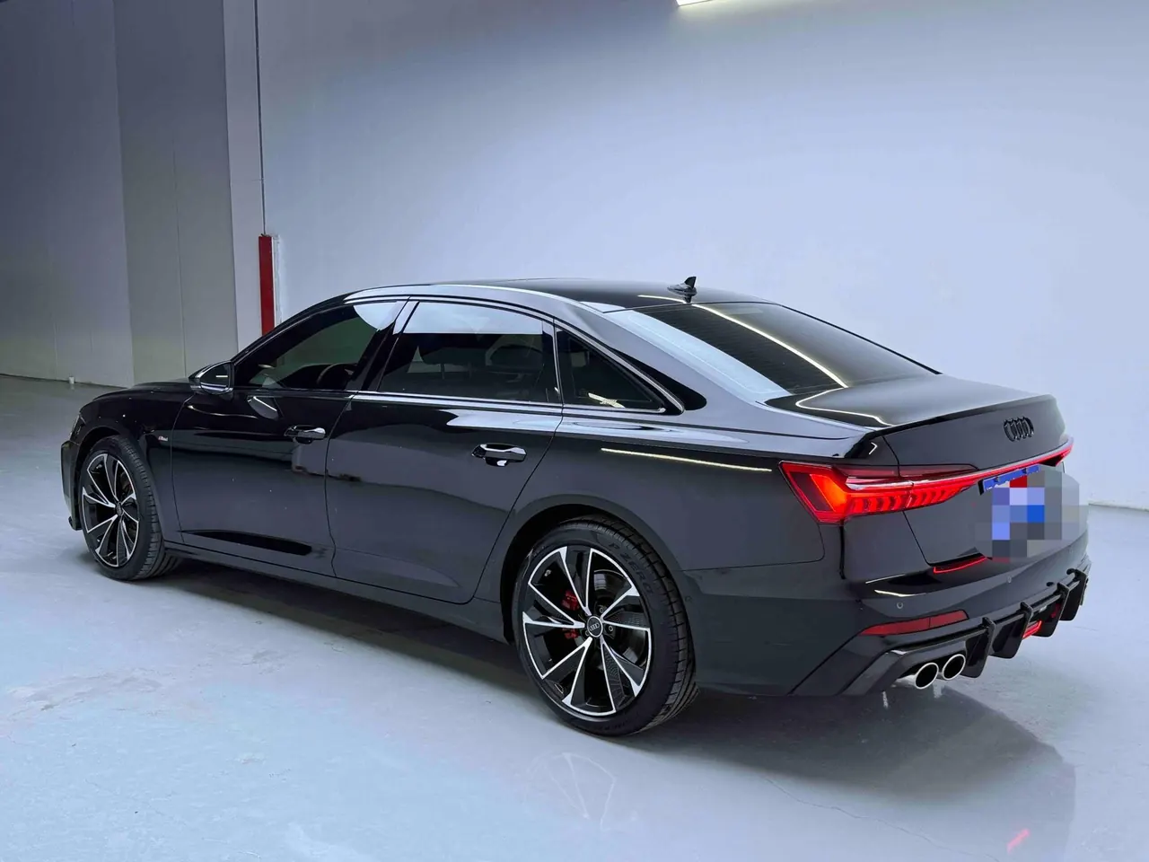 Audi 2021 A6L 48V 3.0TFSI 55TFSI Quattro enjoy dynamic automatic transmission 4