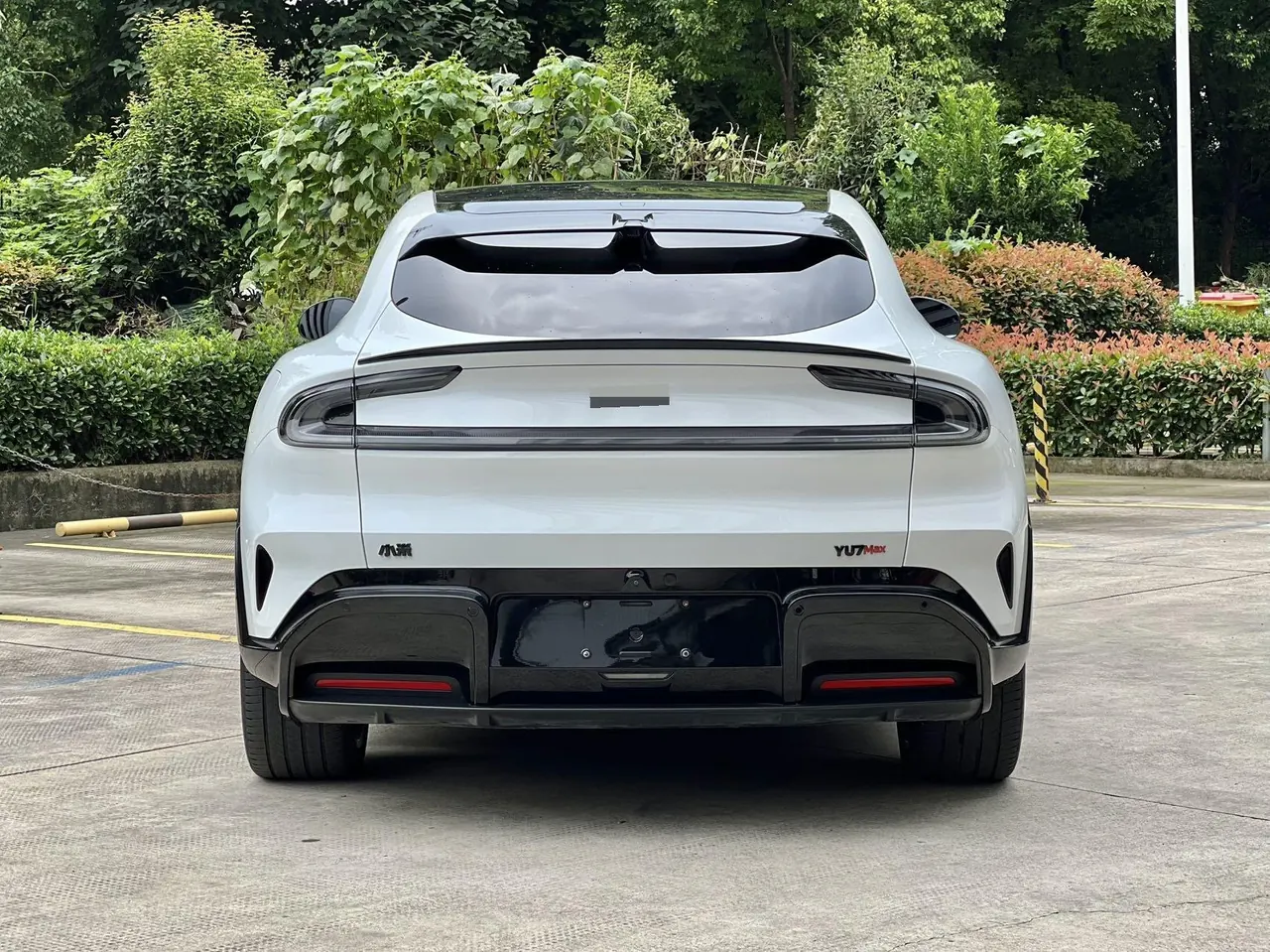 MI 2025 YU7 Long Endurance High Performance Four-wheel Drive Max Edition Automatic Gear 5