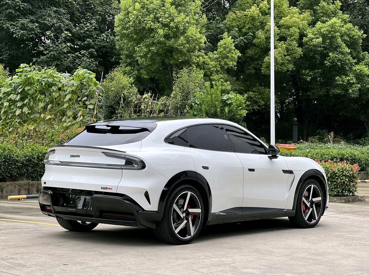MI 2025 YU7 Long Endurance High Performance Four-wheel Drive Max Edition Automatic Gear 6