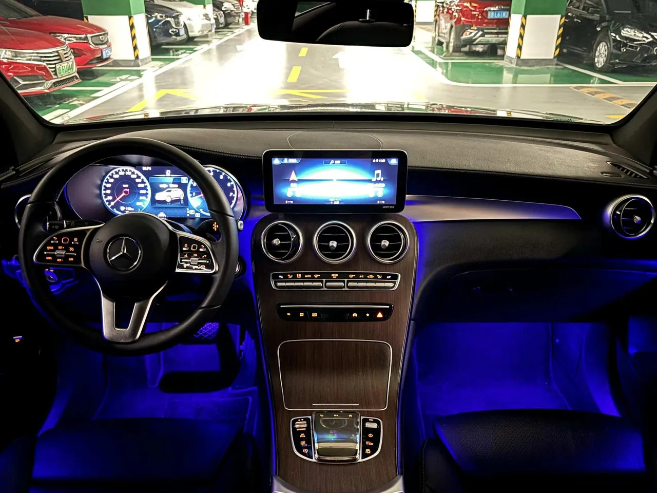 Mercedes Benz 2021 GLC 300 L 4MATIC 2.0T Dynamic Automatic 9