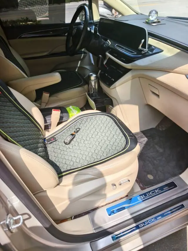 Buick 2022 GL8 ES Lu Zun 2.0T 653T Comfortable Automatic Gear 4