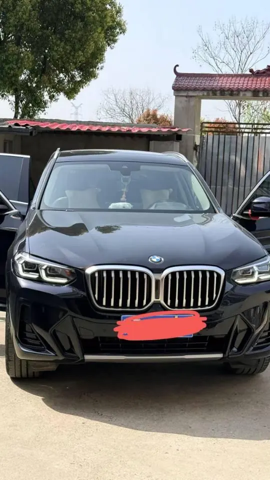 BMW 2022 X3 xDrive25i 2.0T M sports suit (changed) automatic gear 2