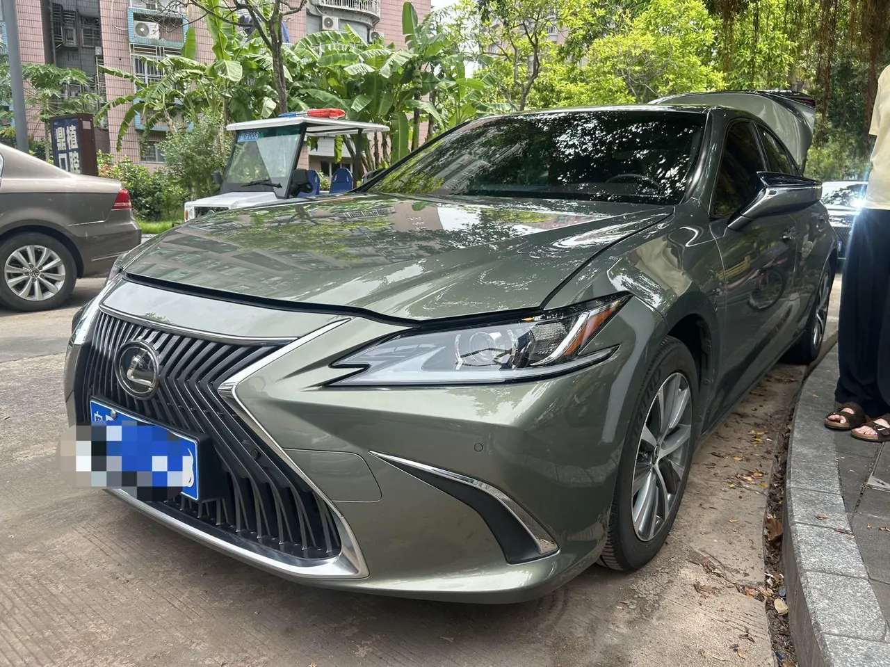 Lexus ES (Imported) 2021 ES200 2.0 Stepless Premium Edition Automatic Gear - View 1