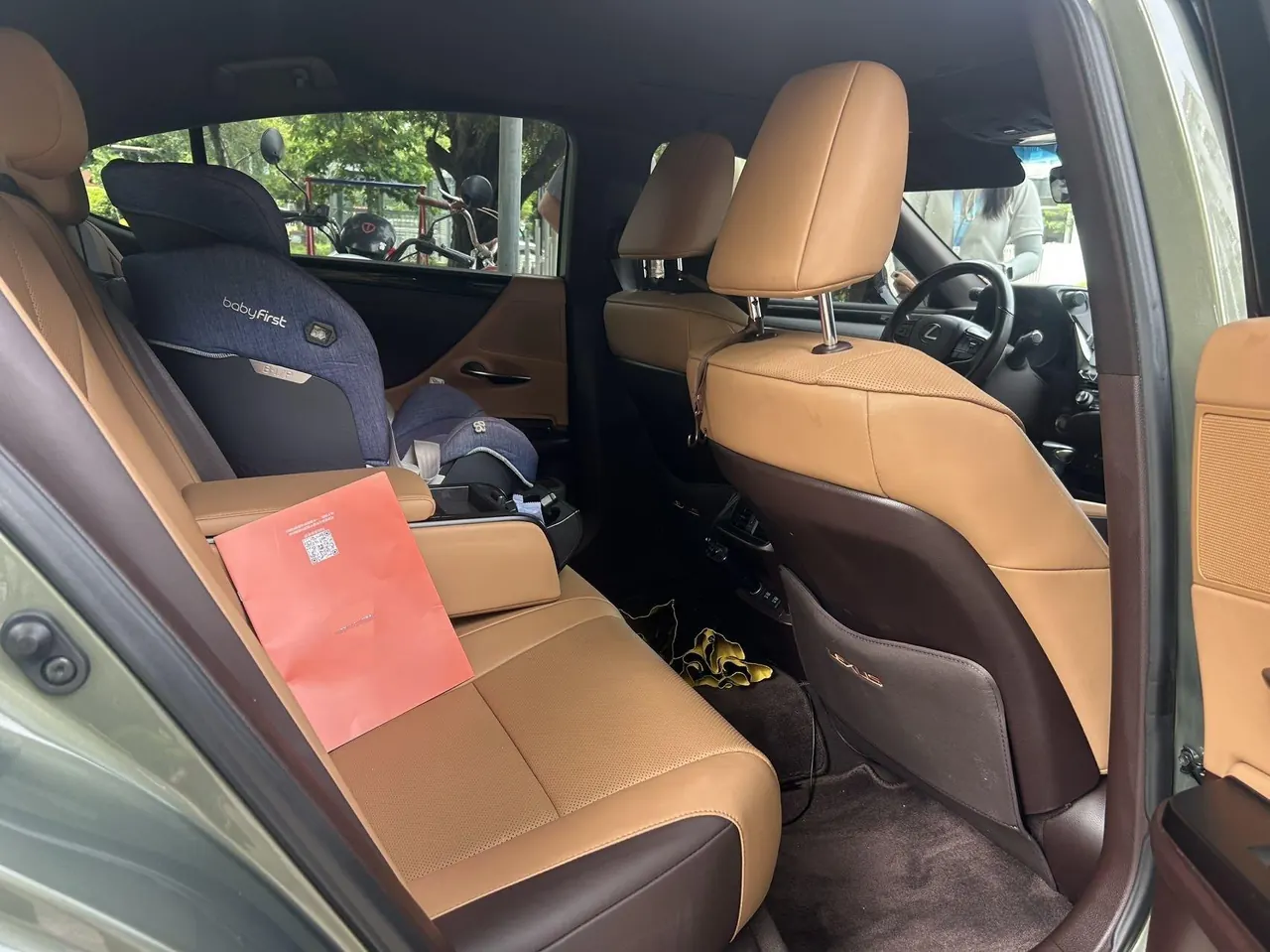 Lexus ES (Imported) 2021 ES200 2.0 Stepless Premium Edition Automatic Gear 3