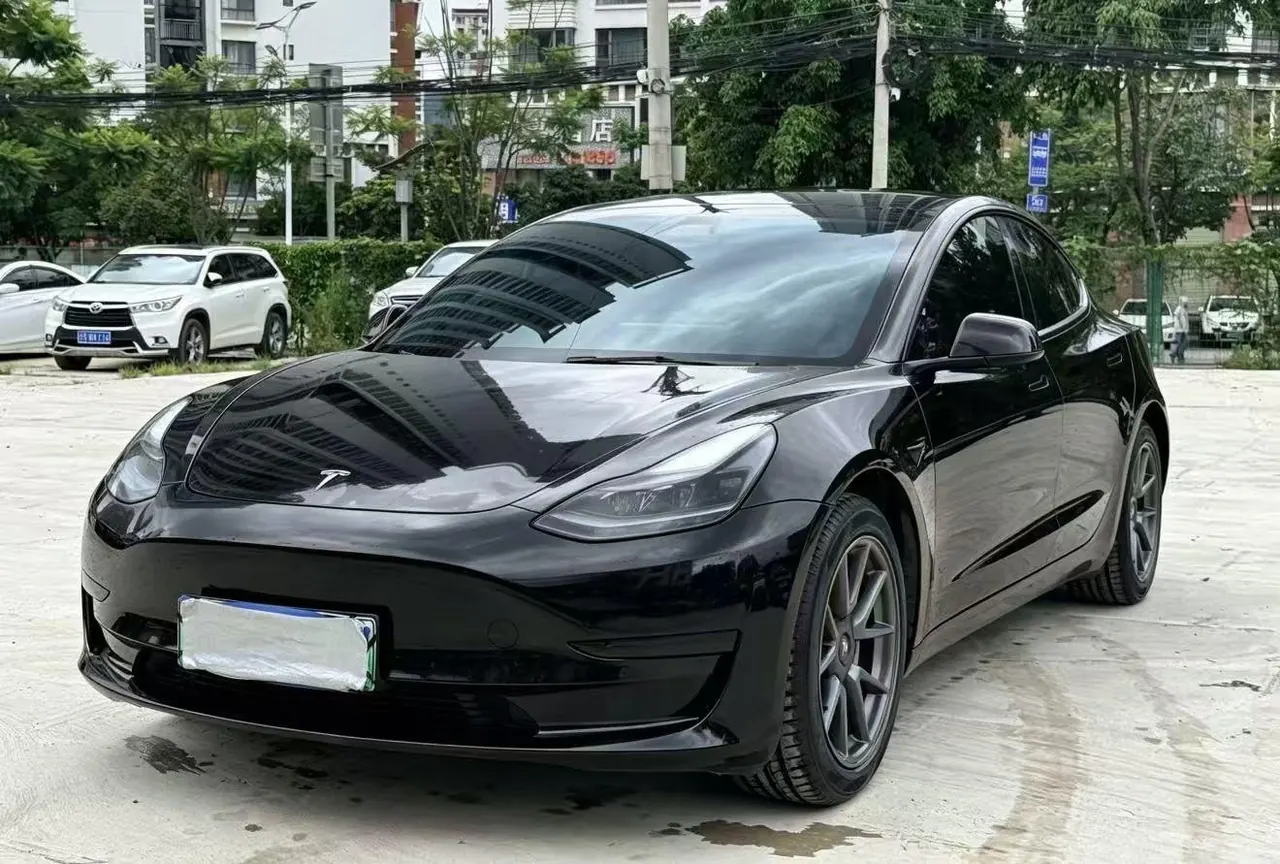 Tesla 2021 Model 3 Standard Endurance Rear Drive Upgraded Automatic Gear - View 1