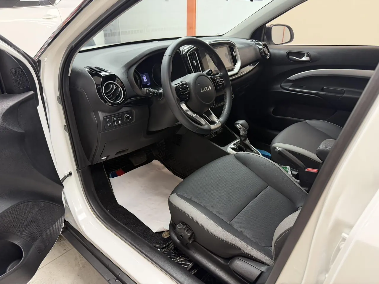 Kia 2021 Yi Run 1.4 Stepless Sunroof Automatic Transmission 7